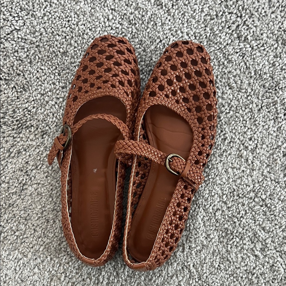 Cushionare mary Jane shoes